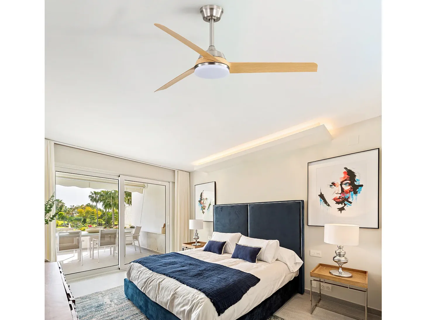 Ventilador de techo de 132 cm, 3 aspas en chapa de madera natural con LED, 6 velocidades y temporizador, motor CC reversible, color plateado