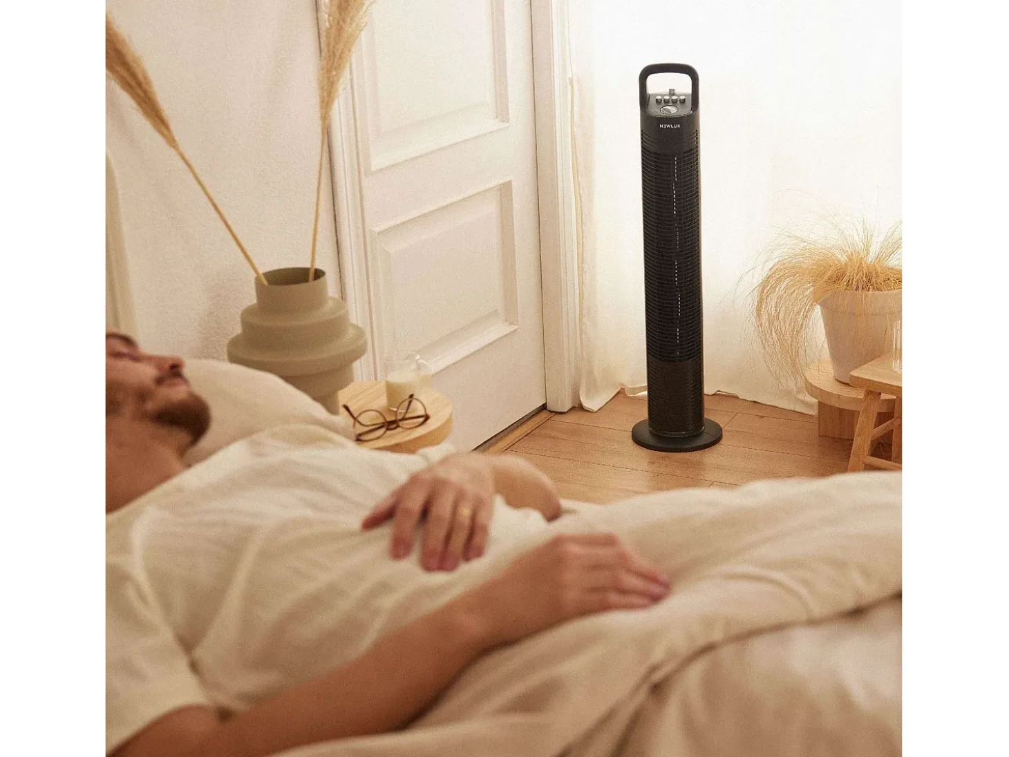 Ventilador de Torre W80 Negro - Newlux