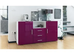Vladon Cajonera Skadu, Cómoda con 2 Puertas, 3 Cajones y 1 Compartimento abierto, blanco mate/zarzamora de alto brillo (139 x 72 x 35 cm)