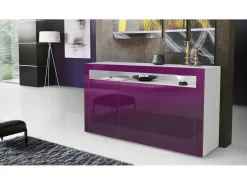 Vladon Cajonera Valencia, Cómoda con 3 Puertas y 1 Compartimento abierto, Blanco mate/zarzamora de alto brillo/zarzamora de alto brillo (155 x 92 x 40 cm)